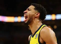 yy易游首页离谱！曼联围绕NBA季后赛绝杀压哨克里夫兰骑士集结日单刀错失，集结日辽宁本钢备战亚冠的简单介绍